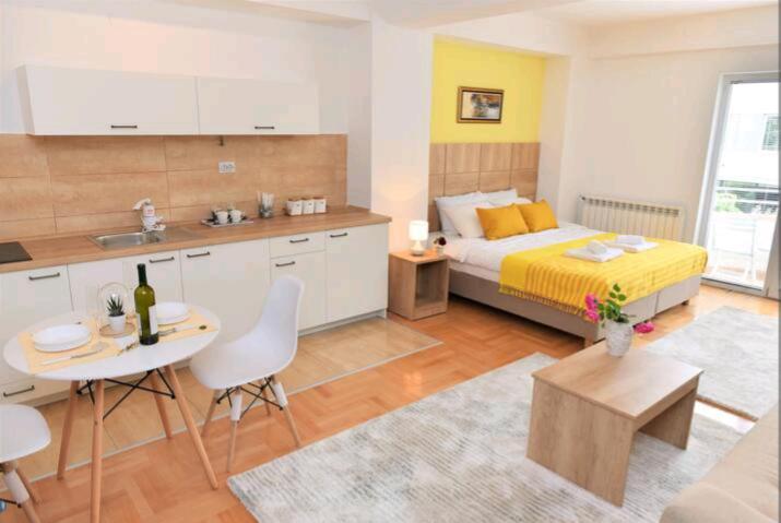 Milica Apartments Skopje Luaran gambar